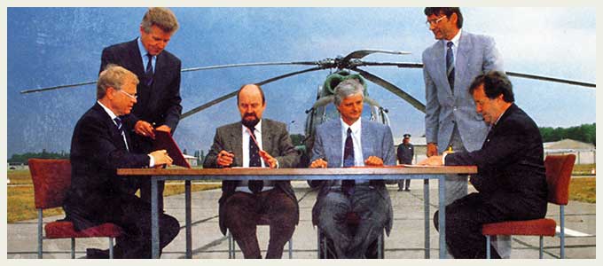 Unterzeichnung des Vertrags zur Etablierung einer Luftrettung in der DDR