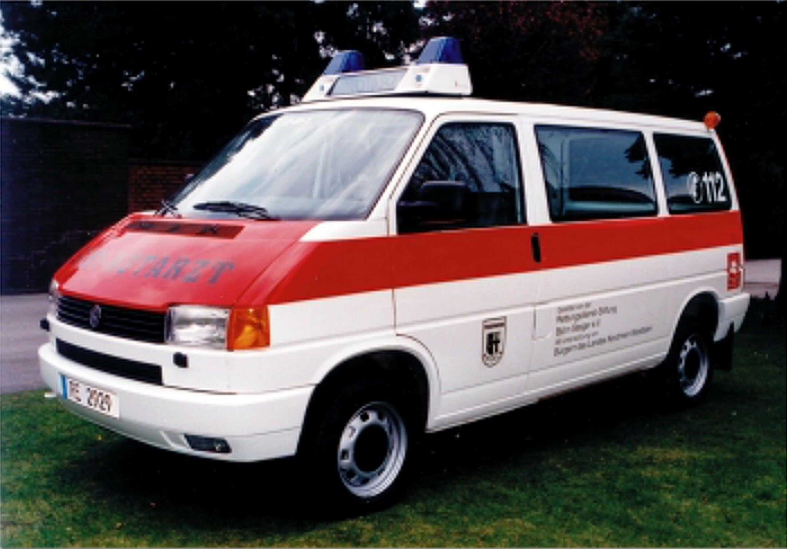 Baby-Notarztwagen 1997: VW T4 Kombi "Baby-Notarztwagen Datteln"