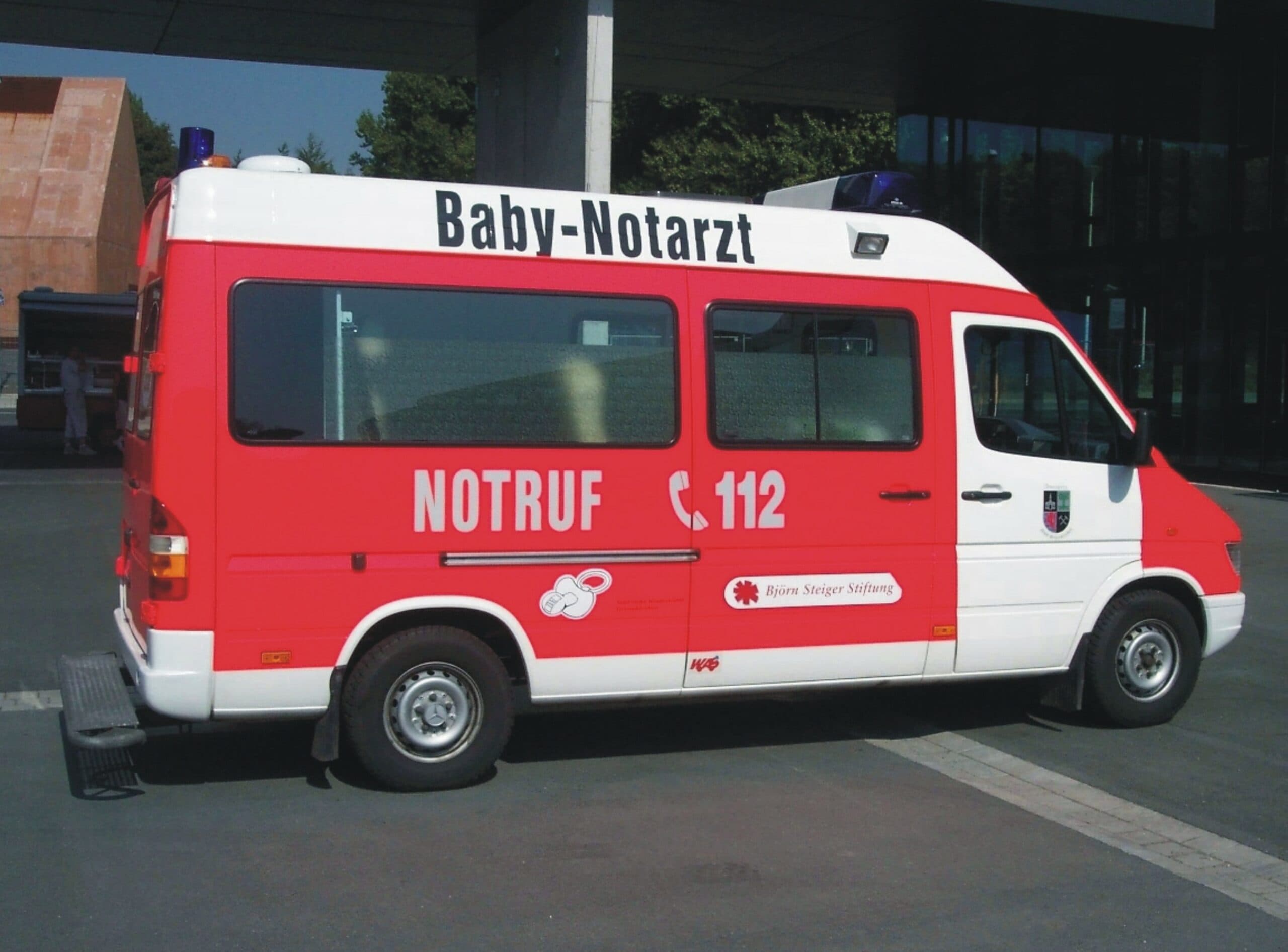 Baby-Notarztwagen 1999: Mercedes-Benz Sprinter 312 D "Baby-Notarztwagen Gelsenkirchen"